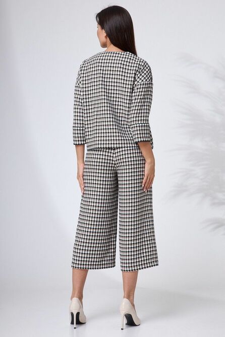 Костюм брючный Angelina &amp; Сompany 682