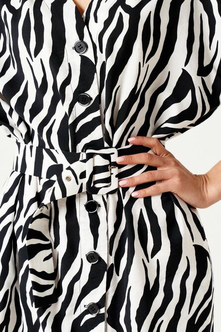 Повседневное платье ELLETTO LIFE 1885 черно-белый