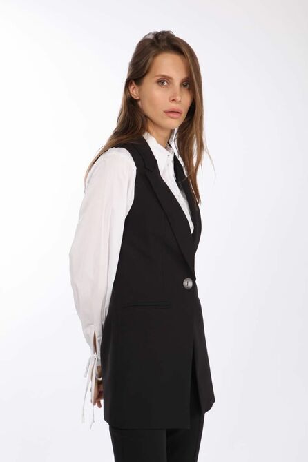 Жилет Juliet Style Д240-6 черный Жилет Juliet Style Д240-6 черный