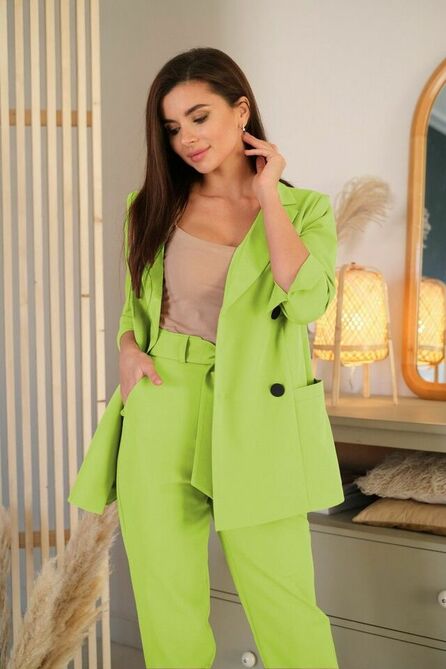 Костюм брючный Ladis Line 1444 салатовый