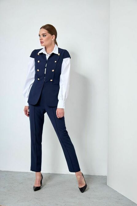 Брюки, Блуза, Жилет Ларс Стиль 724