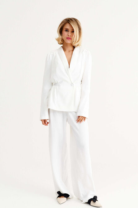 Костюм брючный MUA 40-613-white Костюм брючный MUA 40-613-white