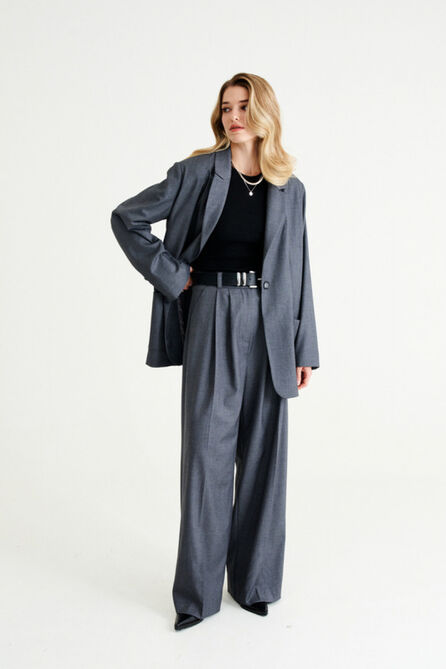 Костюм брючный MUA 42-163-grey