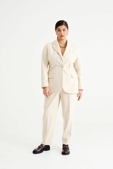 Костюм брючный NORMAL 10-113-ecru