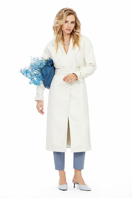 Тренч PIRS 984 молочный