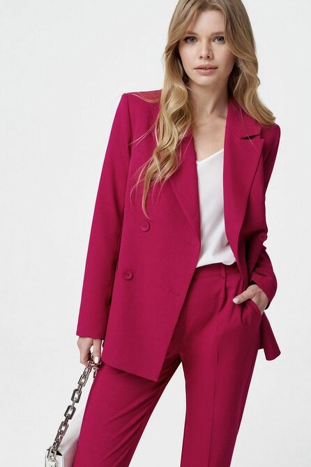 Костюм брючный PIRS 635 ягодный