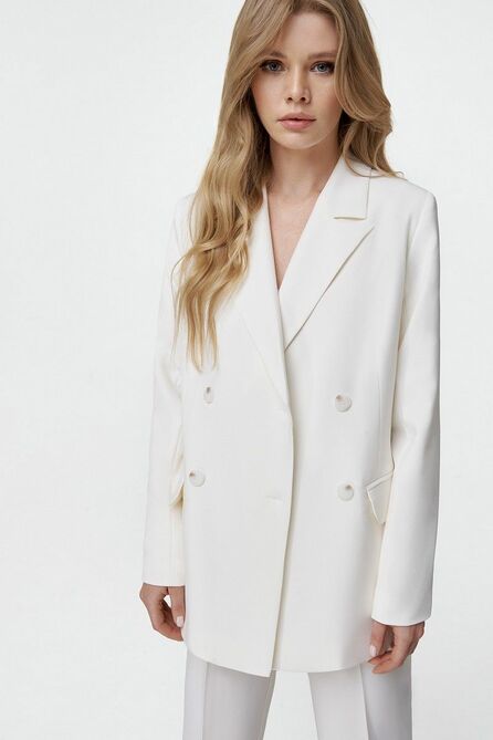 Костюм брючный PIRS 2540 молочный