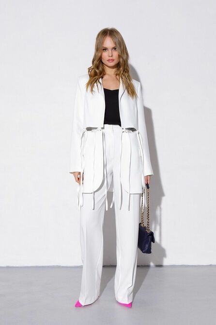 Костюм брючный PIRS 3867 молочный