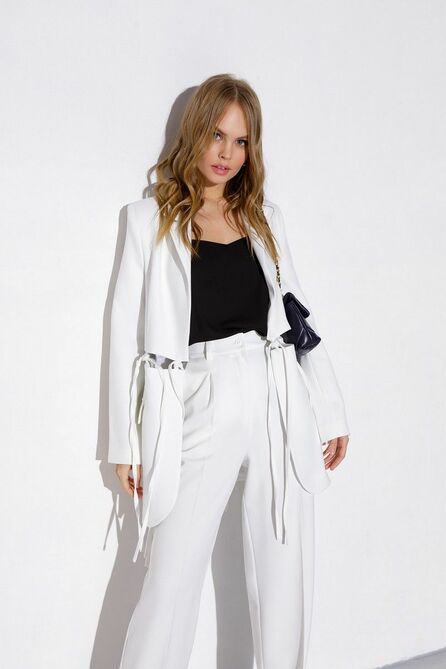 Костюм брючный PIRS 3868 молочный_черный