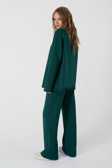 Костюм брючный PIRS 3429 изумруд