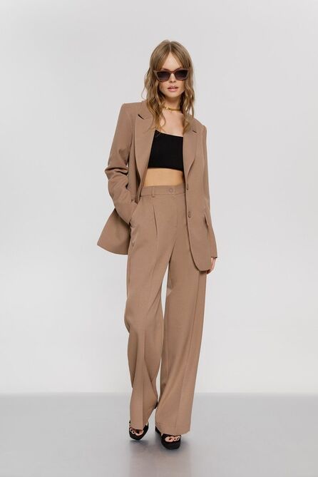 Костюм брючный PIRS 4051 бежевый-черный