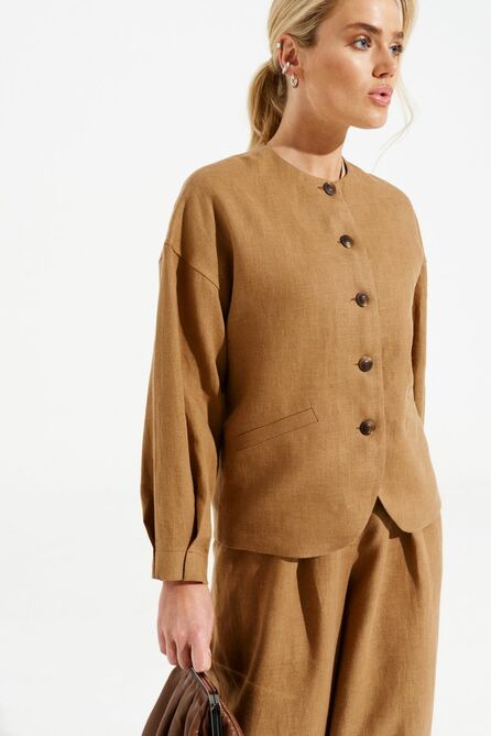 Костюм брючный Prestige 4466/170 коричневый