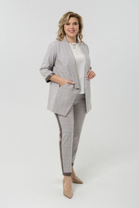 Костюм брючный Pretty 1975 серо-бежевый
