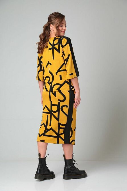 Костюм с блузкой Ришелье 906