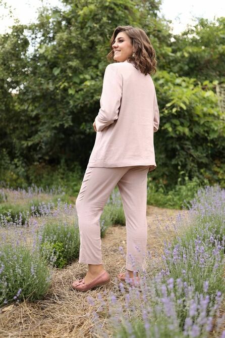 Костюм брючный Romanovich style 2-2383 бежевые_тона