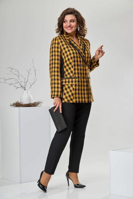 Костюм брючный Romanovich style 2-2425 горчица
