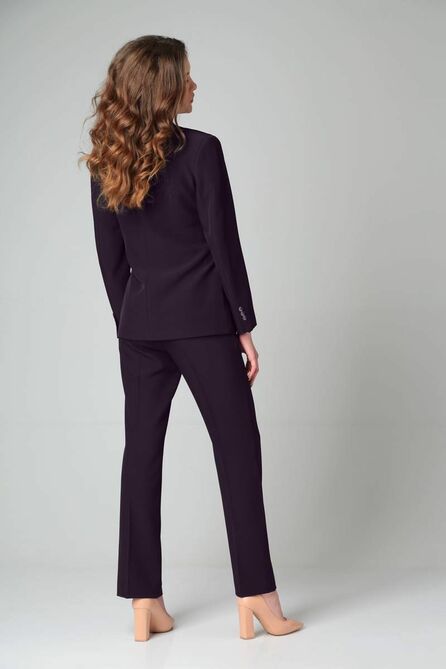 Костюм брючный Vilena 840 баклажан